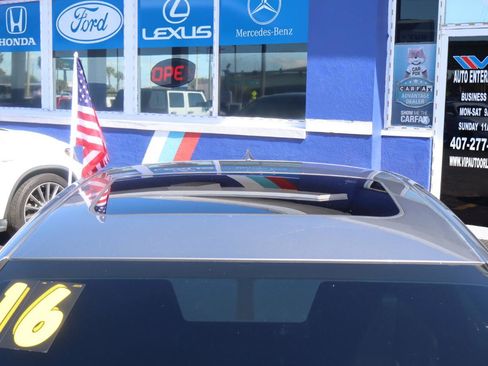 Used 2016 Lexus IS 200t w/ F Sport Package RWD image 11