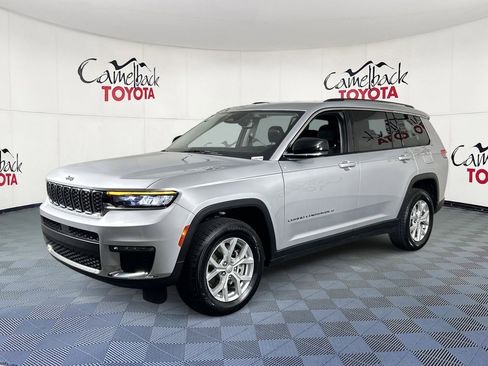 Used 2023 Jeep Grand Cherokee L Limited w/ Trailer Tow Group (B) image 2