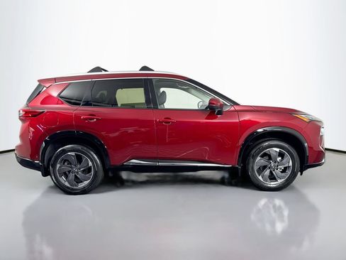 Used 2025 Nissan Rogue Platinum w/ Platinum Premium Package FWD image 4