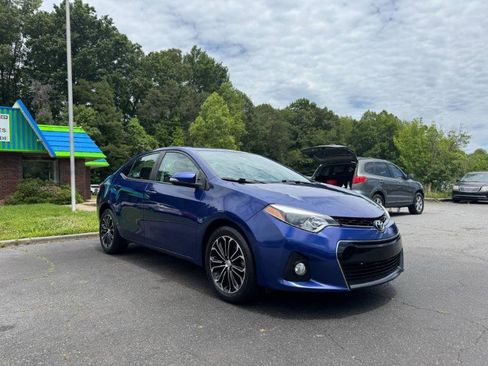 Used 2016 Toyota Corolla S Premium image 3