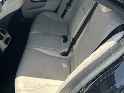 Used 2022 Mercedes-Benz C 300 Sedan image 14