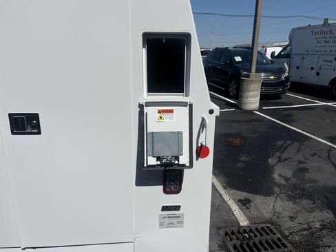 New 2024 Chevrolet Express 3500 w/ Power Convenience Package RWD image 21