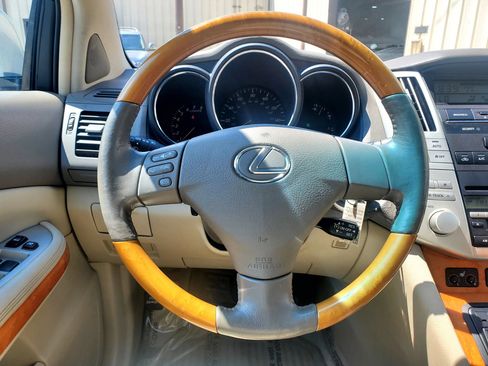 Used 2004 Lexus RX 330 AWD w/ Premium Plus Pkg image 42