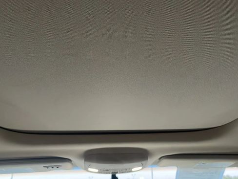 Used 2016 Lincoln MKX Reserve image 15