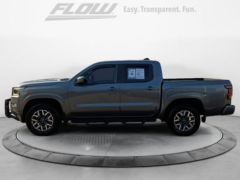 Used 2023 Nissan Frontier SV w/ SV Premium Package AWD/4WD image 4