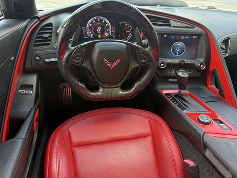 Used 2016 Chevrolet Corvette Z06 RWD image 5