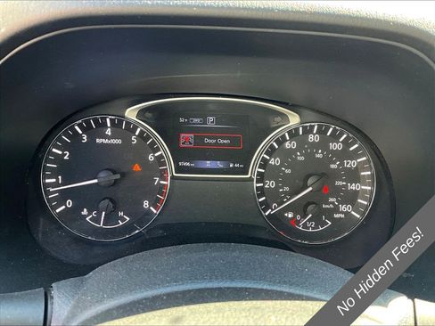 Used 2019 Nissan Pathfinder SV w/ Cargo Package AWD/4WD image 18