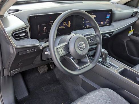 New 2026 Nissan Kicks SV image 3