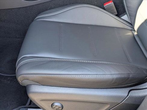New 2026 Mercedes-Benz GLE 450 4MATIC Coupe image 4