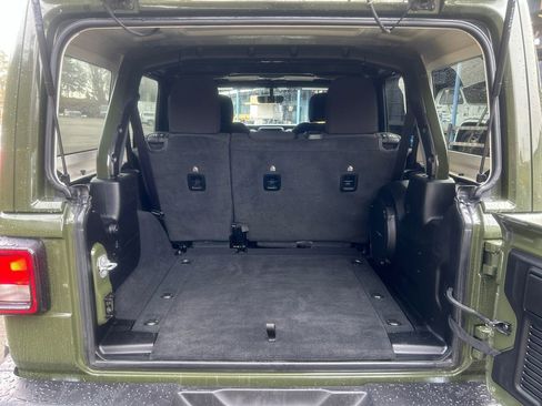 Used 2023 Jeep Wrangler Sahara image 24