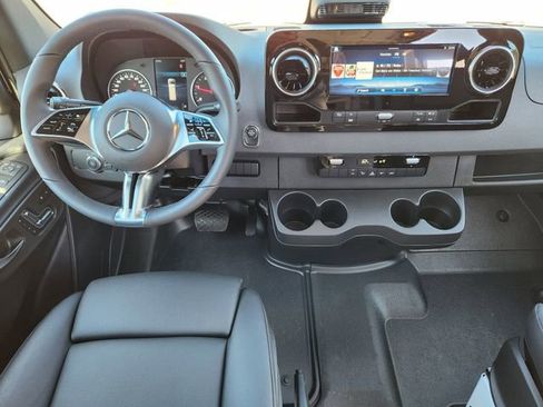 New 2026 Mercedes-Benz Sprinter 2500 image 16