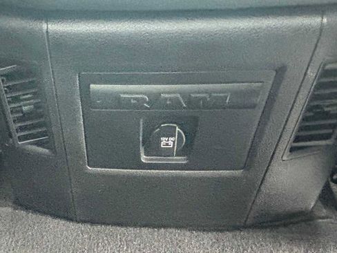 Used 2018 RAM 1500 Sport w/ Sport Premium Group image 11