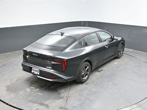 Used 2025 Kia K4 FWD image 28
