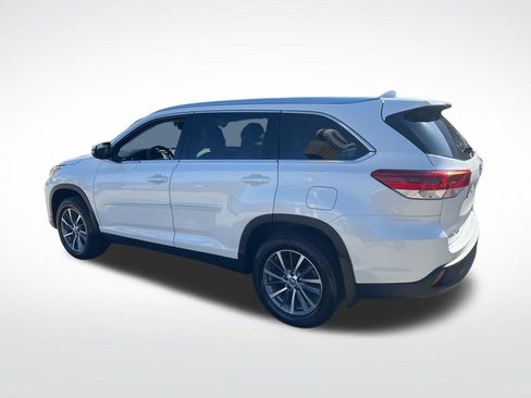 Used 2019 Toyota Highlander XLE image 51
