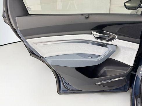 Certified 2023 Audi e-tron Prestige w/ Prestige Package AWD/4WD image 25