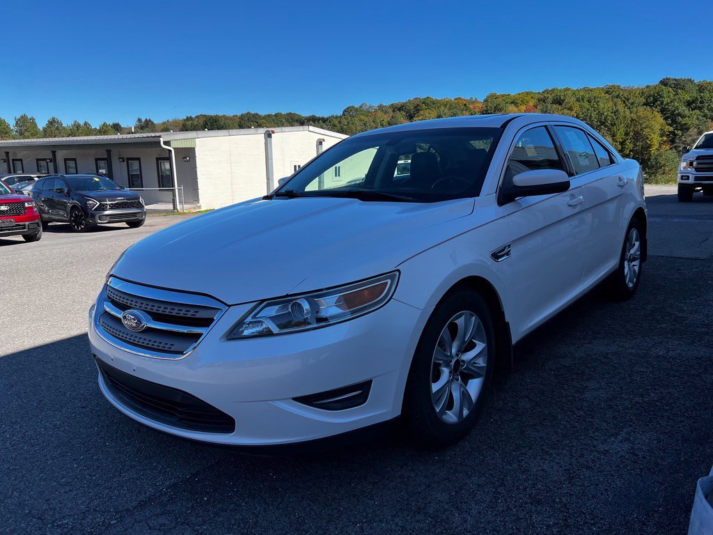 Used 2012 Ford Taurus SEL FWD image 5