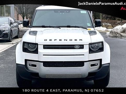 Used 2023 Land Rover Defender 90 S image 3