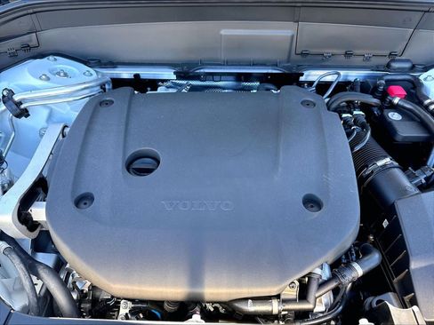New 2027 Volvo XC90 B6 Ultra AWD/4WD image 13