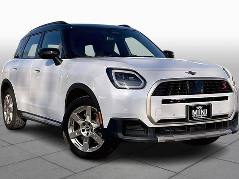 Certified 2025 MINI Cooper Countryman S image 2