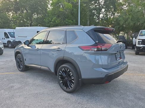 New 2026 Nissan Rogue Dark Armor FWD image 5