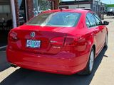 Used 2013 Volkswagen Jetta SE image 3