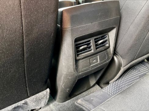 Used 2023 Chevrolet Colorado LT w/ LT Convenience Package RWD image 33