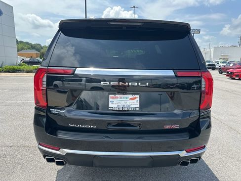 Used 2025 GMC Yukon Denali AWD/4WD image 7