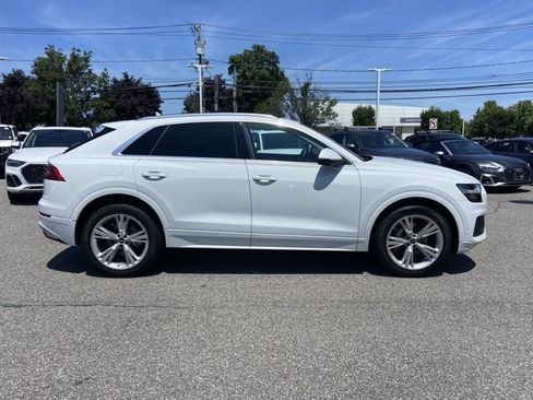 Certified 2023 Audi Q8 Premium w/ Convenience Package AWD/4WD image 4