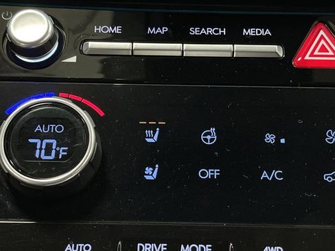 Used 2024 Hyundai Santa Fe Limited image 8