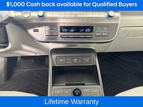 New 2026 Hyundai Kona Limited image 18