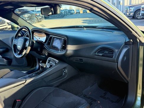Used 2018 Dodge Challenger T/A image 11