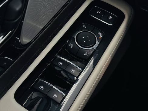 Used 2023 Lincoln Aviator Black Label w/ Dynamic Handling Package AWD/4WD image 36