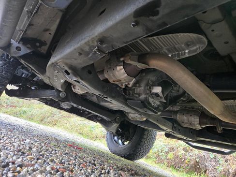 Used 2018 Toyota Tundra SR5 image 36