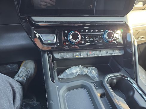 New 2026 GMC Sierra 2500 AT4X w/ LPO, Black Badging Package image 5