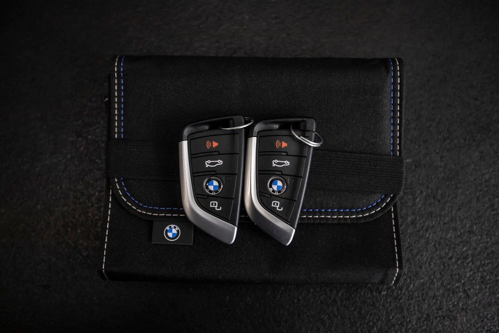 Used 2023 BMW 330i Sedan w/ M Sport Package RWD image 48