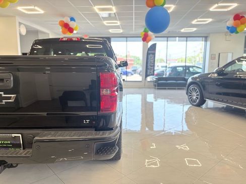 Used 2017 Chevrolet Silverado 1500 LT w/ Midnight Edition AWD/4WD image 14
