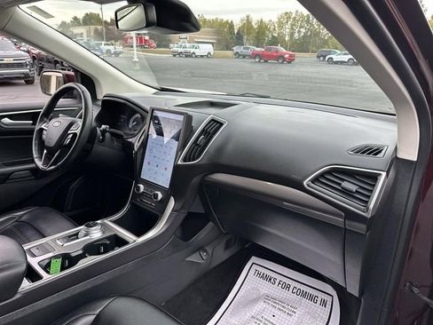 Used 2024 Ford Edge SEL image 27