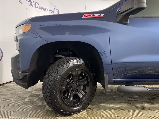 Used 2022 Chevrolet Silverado 1500 Custom Trail Boss w/ Safety Confidence Package AWD/4WD image 29