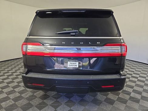 Used 2019 Lincoln Navigator Reserve w/ Cargo Package AWD/4WD image 6