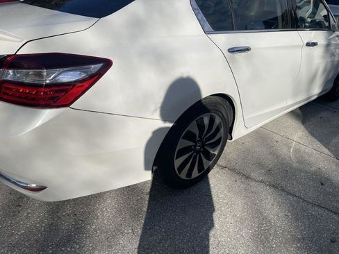 Used 2017 Honda Accord EX-L image 19