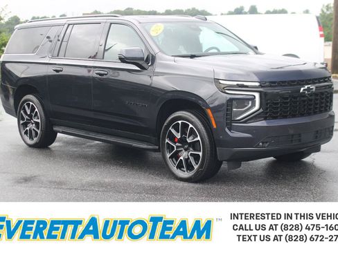 Used 2025 Chevrolet Suburban RST w/ RST Capability Package AWD/4WD image 1