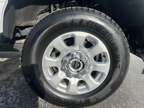 Used 2024 Ford F250 XLT w/ Snow Plow Prep Package image 37