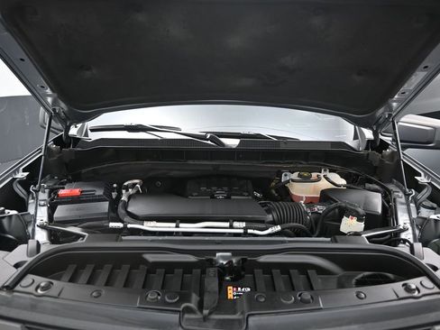 Used 2024 Chevrolet Silverado 1500 Custom RWD image 12