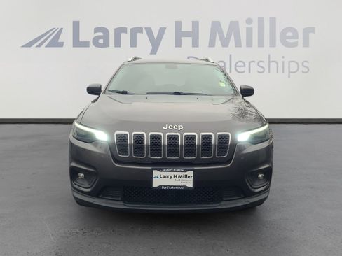 Used 2019 Jeep Cherokee Latitude Plus image 8