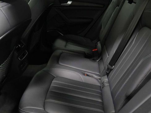 Used 2023 Audi Q5 2.0T Premium w/ Convenience Package AWD/4WD image 31