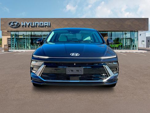 New 2025 Hyundai Sonata SEL image 12