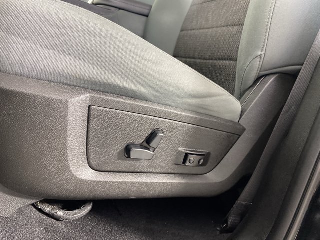 Used 2019 RAM 1500 Big Horn AWD/4WD image 17