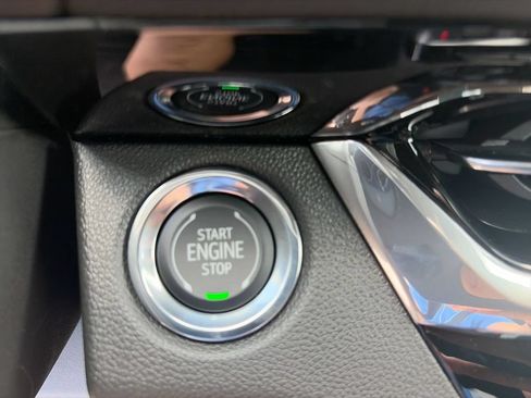 New 2026 Buick Envista Sport Touring w/ Convenience I Package FWD image 21
