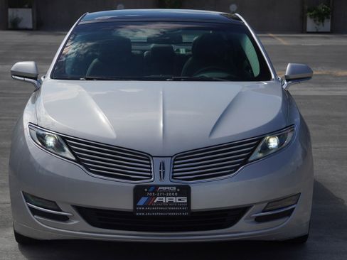 Used 2014 Lincoln MKZ Sedan 4D w/ Equipment Group 102A Reserve image 2