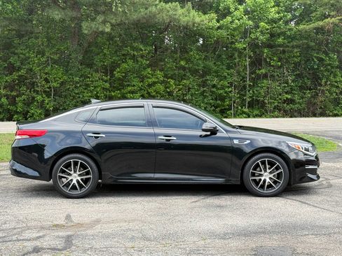 Used 2016 Kia Optima EX w/ Premium Package FWD image 3